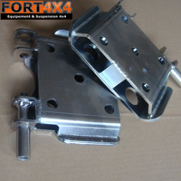 N4 - Semelle de Lame AV ou AR (paire) N4 Toyota BJ40 BJ42 BJ43 BJ45 BJ46 HJ45 . Paire de semelles de lames en acier. Avec axe de fixation amortisseur 19mm. Avec spatule qui facilite le franchissement et protège les écrous et les extrémités des br