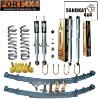 SANDKAT 4X4 - Kit suspension réhausse +50mm pour Toyota Hilux Vigo (2005 à 2015) comprend : 2 ressorts renforcés +100KG - 2 lames renforcées +500KG - jumelles et axes graissables - 1 jeu de bagues - 2 kits brides - 4 amortisseurs Nitrogas + coupe