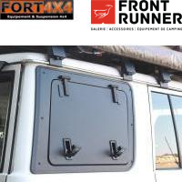 HAYON LATÉRAL POUR UNE TOYOTA LAND CRUISER 76 / CÔTÉ DROIT ALUMINIUM – DE FRONT RUNNER