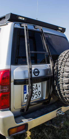 Échelle Nissan Patrol Y61