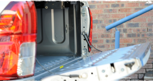 VERIN DE HAYON POUR ISUZU D-MAX DE 2007 A 2021