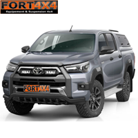 POUR TOYOTA HILUX INVINCIBLE (2021+)  PARE BUFFLE BAS AVEC GRILLE - VERSION NOIRE